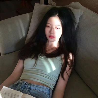 梨泰邻居 海报
